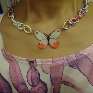 🌸[2$30.00]🌸Butterfly Necklace
